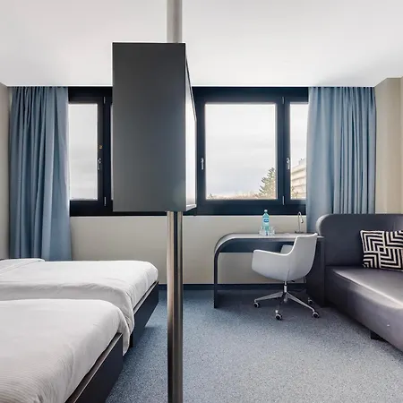 Numa Viktoria Aparthotel Munich