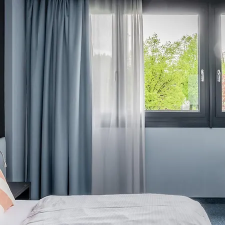 Numa Viktoria 4* Munich