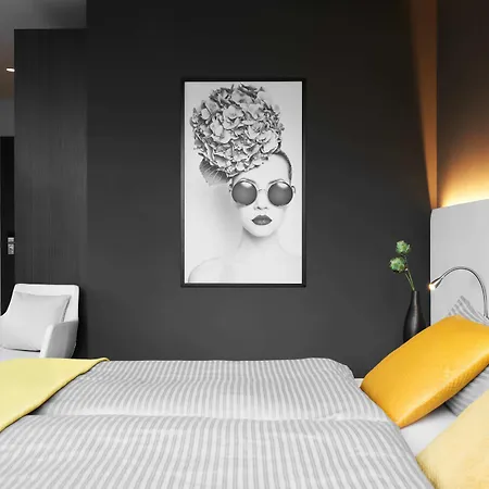 Aparthotel Numa Viktoria 4*