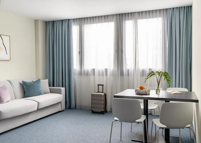 Numa Viktoria מלון דירות