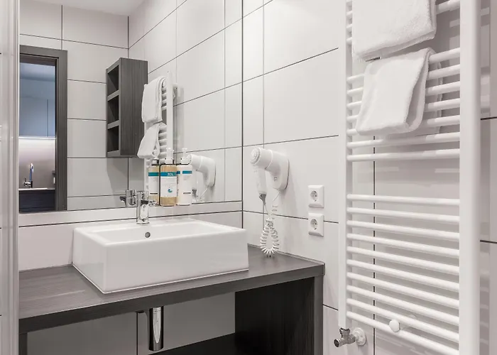 Numa Viktoria 4*