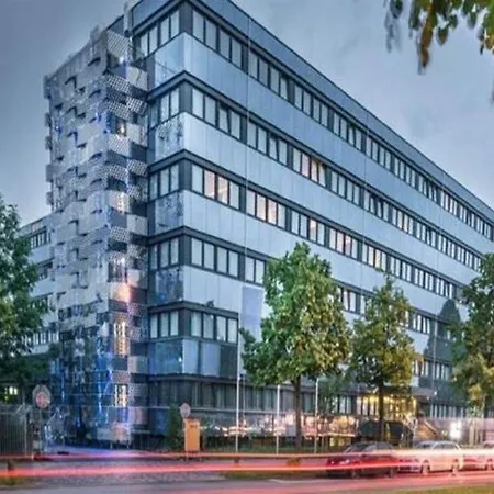 Numa Viktoria 4* München
